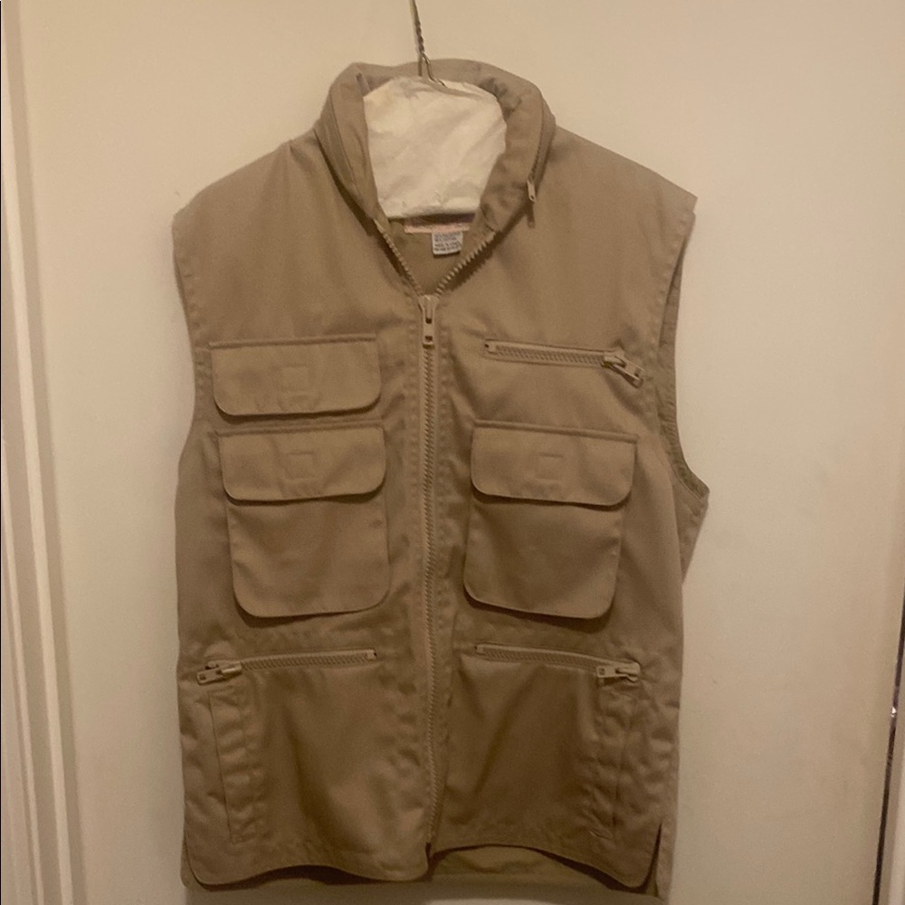 BANANA REPUBLIC Beige Outdoor Adventure Vest